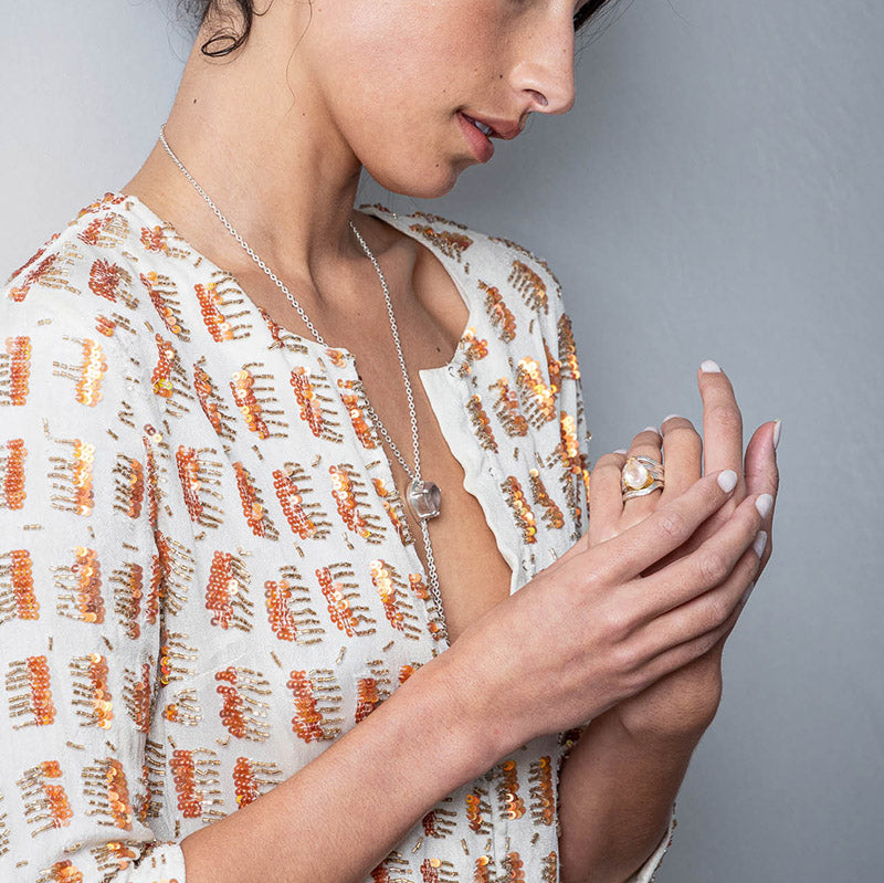 rose quartz silver necklace