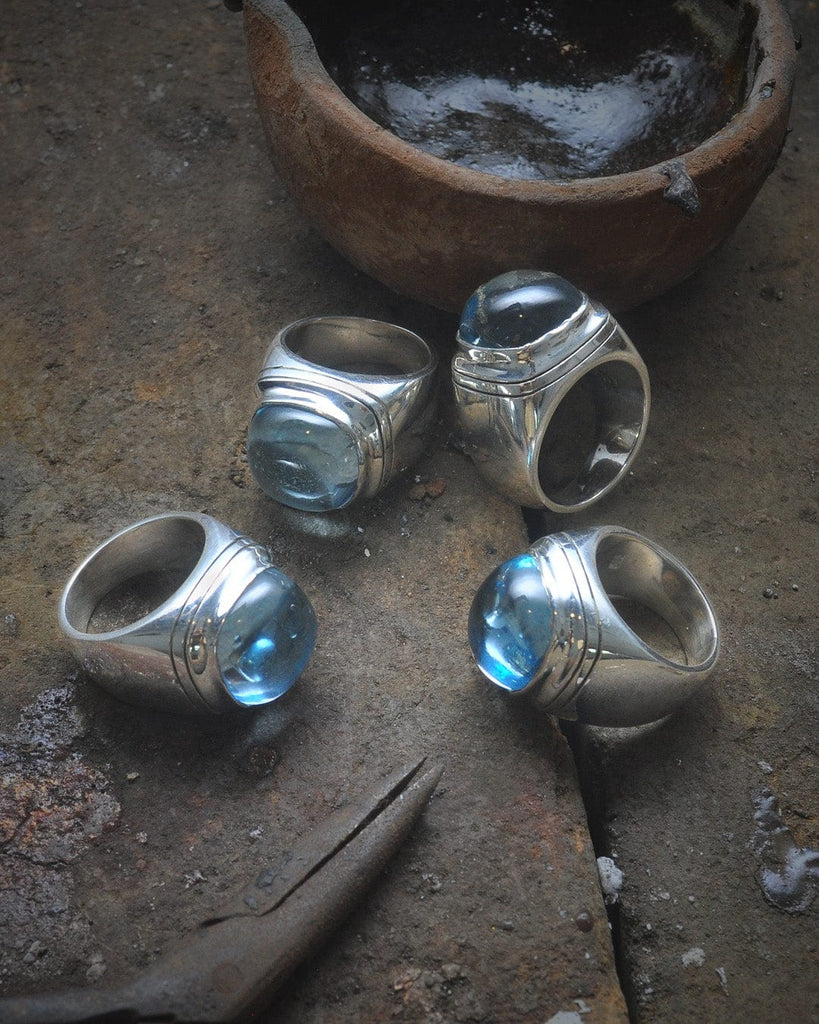 cadmanrock Ring DJ Ring in Blue Topaz