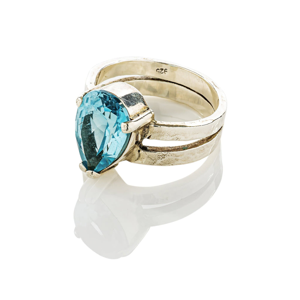 cadmanrock Ring Venus Ring in Blue Topaz